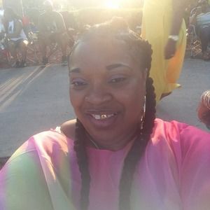 Meet your Posher, Kay